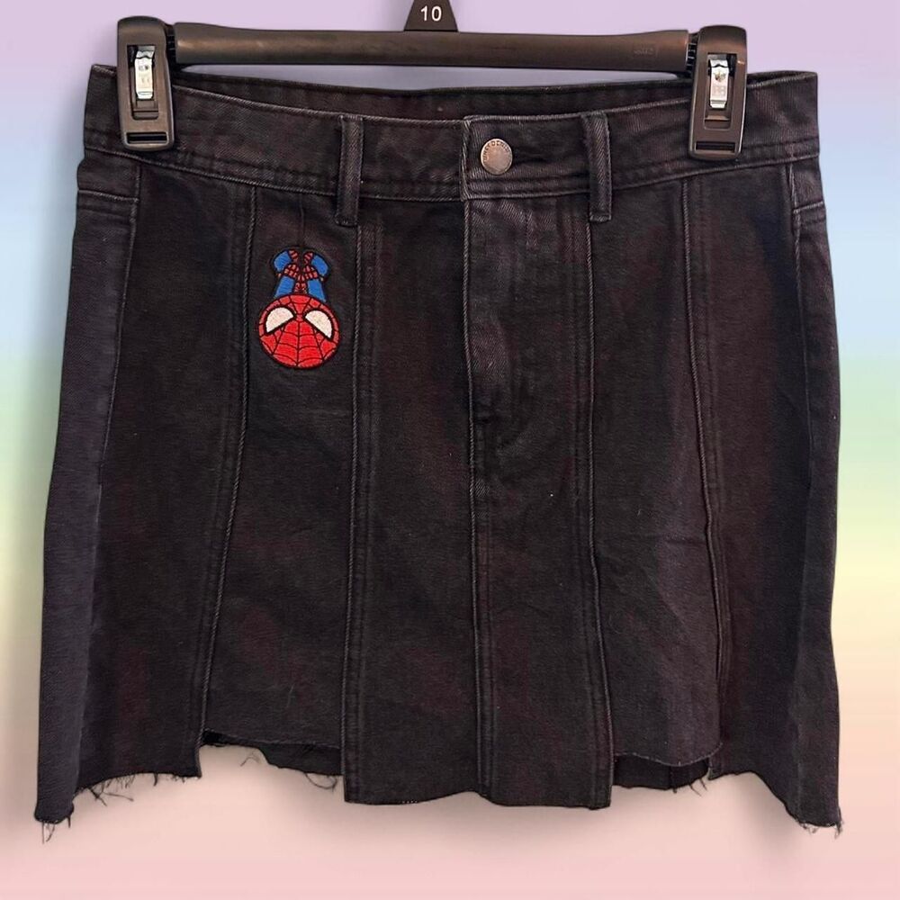 Marvel Women's Black Skirt